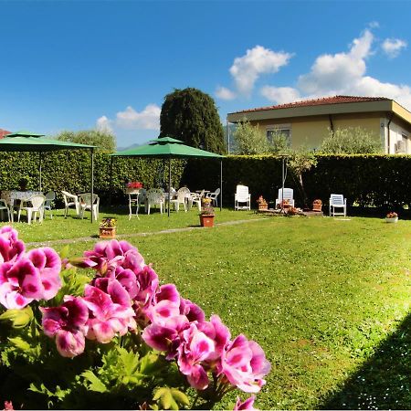 Villa Chiara Affitta Camere Carrara Zewnętrze zdjęcie