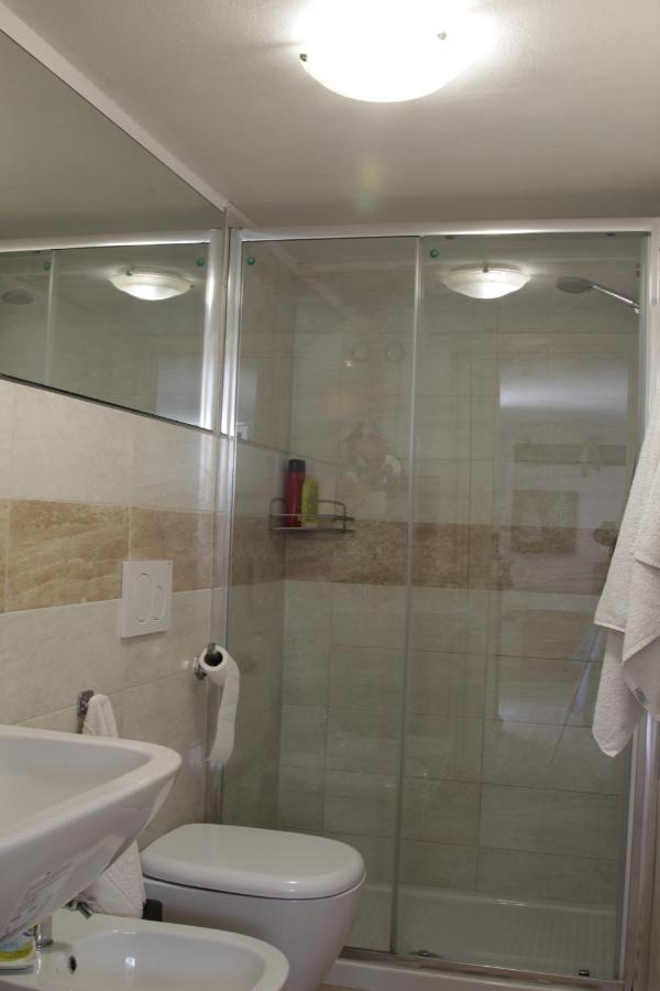 Villa Chiara Affitta Camere Carrara Zewnętrze zdjęcie
